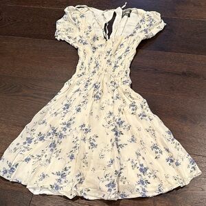Reformation White and Blue Flowers Linley Mini Dress Puff Sleeves